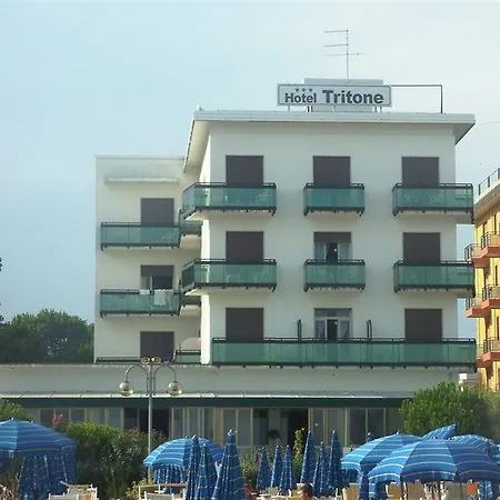מלון Tritone Lido